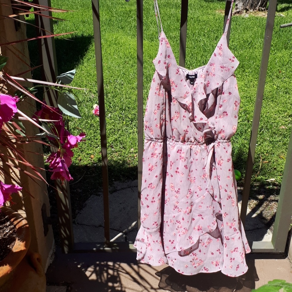 Closet closing this weekend! spring dress